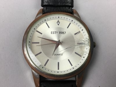 Lot 218 - A LOT OF WATCHES
