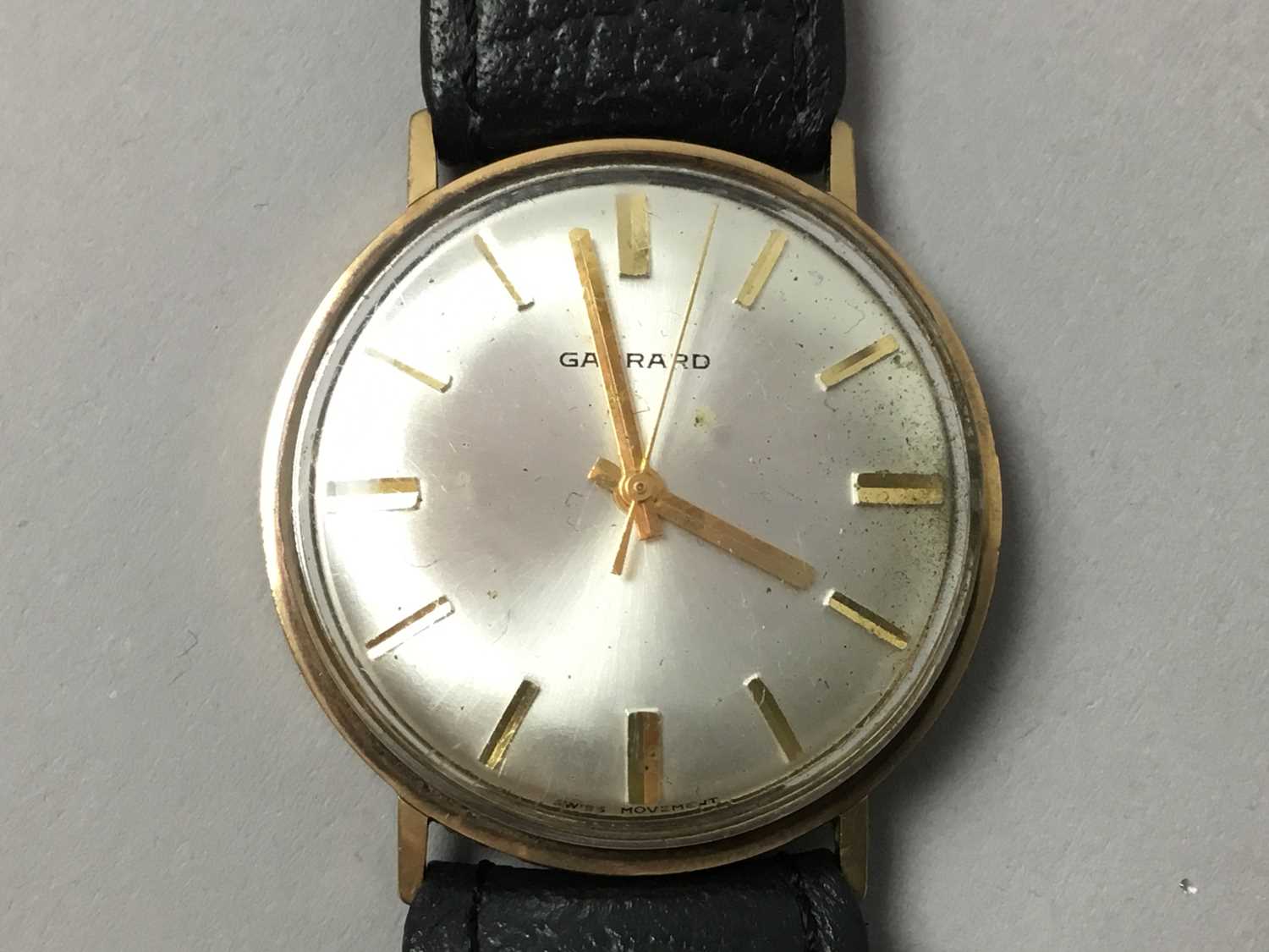 Lot 239 - A GENT'S GARRARD WRIST WATCH AND OTHER WATCHES AND CUFFLINKS