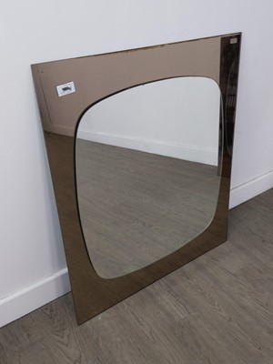 Lot 251 - A PAIR OF RETRO WALL MIRRORS, ANOTHER MIRROR AND A TV TRAY