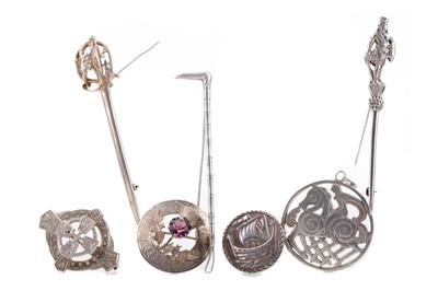 Lot 747 - A COLLECTION OF SILVER BROOCHES