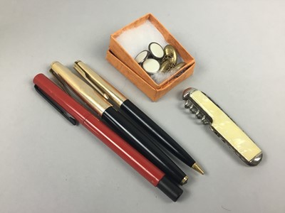 Lot 10 - A LOT OF SIX VINTAGE LIGHTERS, AND OTHER ITEMS