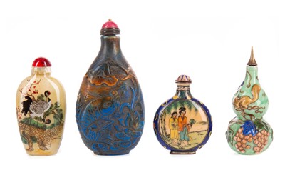 Lot 1136 - FOUR CHINESE SNUFF BOTTLES