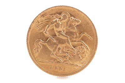 Lot 6 - A GOLD HALF SOVEREIGN DATED 1911