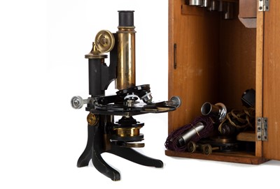 Lot 444 - A MICROSCOPE BY W. WATSON & SONS