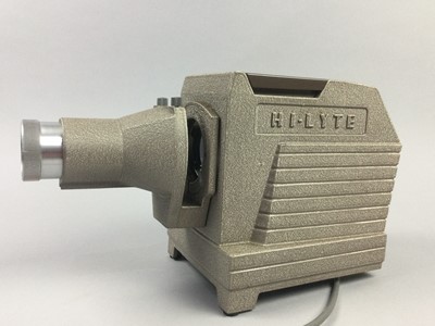 Lot 193 - A HI-LYTE VINTAGE PROJECTOR, ANOTHER PROJECTOR AND A LANTERN