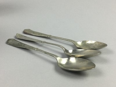 Lot 43 - A LOT OF CONTINENTAL AND WHITE METAL SPOONS AND A HORN BEAKER