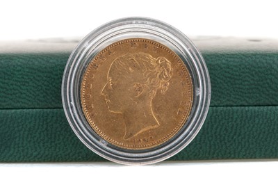 Lot 17 - A VICTORIA GOLD SOVEREIGN DATED 1842