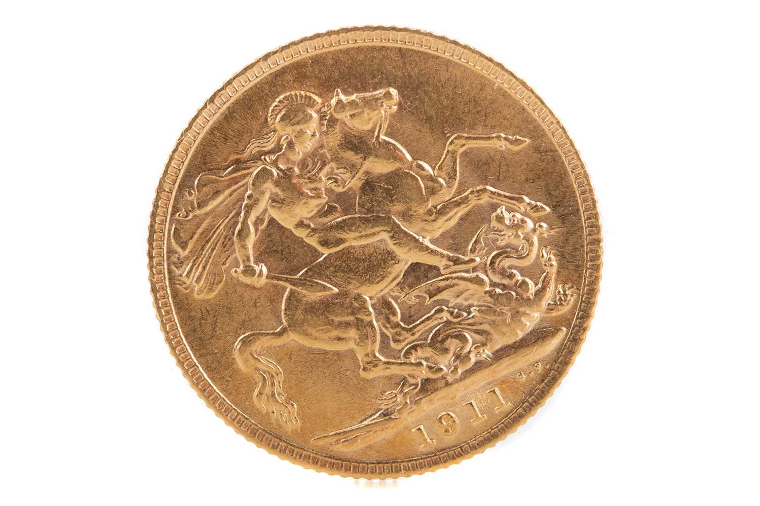 Lot 25 - A GEORGE V  GOLD SOVEREIGN DATED 1911