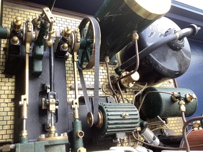 Lot 971 - LIVE STEAM MODEL MILL ENGINE (CIRCA 1890)