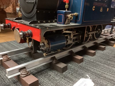 Lot 977 - A GOOD SCRATCH BUILT LIVE STEAM MODEL 0-6-0 TANK LOCOMOTIVE