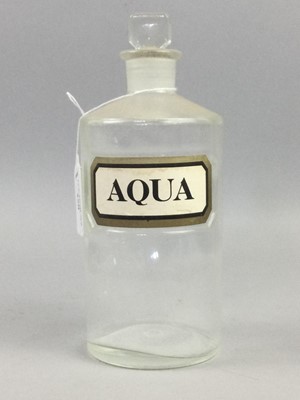 Lot 250 - A LOT OF GLASS AND PHARMACEUTICAL BOTTLES