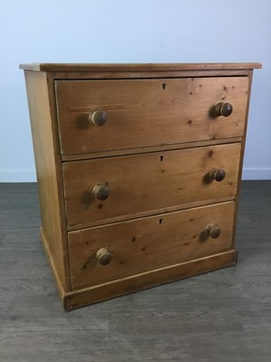 Lot 236 - A PINE CHEST OF THREE DRAWERS