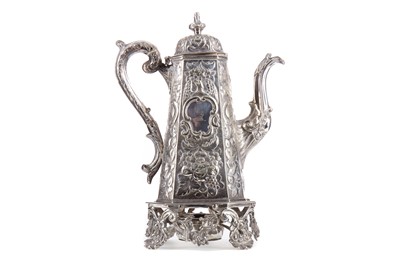 Lot 178 - A 19TH CENTURY SILVER PLATED COFFEE POT