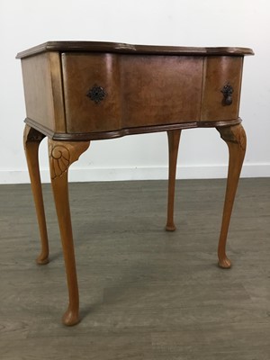 Lot 416 - A BURR WALNUT SIDE TABLE