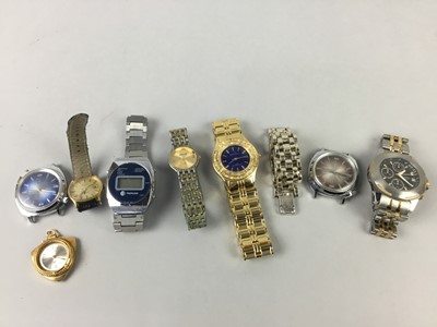 Lot 104 - A GROUP OF GENT'S WRIST WATCHES AND TWO TRAVELLING TIME PIECES