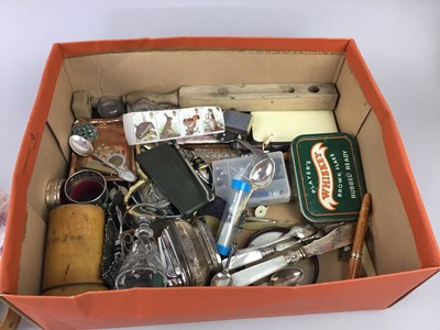 Lot 183 - A LOT OF COLLECTORS ITEMS INCLUDING A TABLE LIGHTER