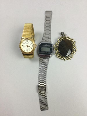 Lot 71 - A LOT OF WRIST WATCHES AND JEWELLERY