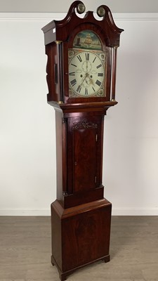 Lot 610 - A LATE 18TH / EARLY 19TH CENTURY EIGHT DAY LONGCASE CLOCK