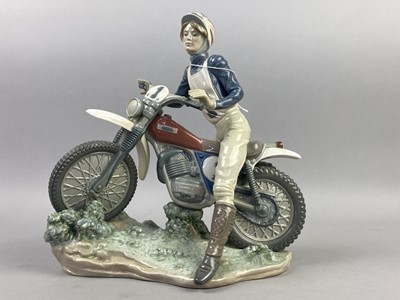 Lot 272 - A LLADRO FIGURE OF A MOTOR CYCLIST