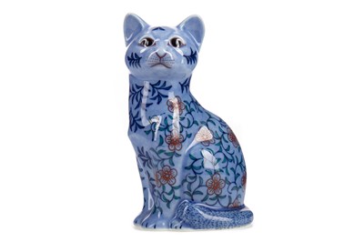 Lot 446 - A ROYAL CROWN DERBY 'IMAEMON CAT' PAPERWEIGHT