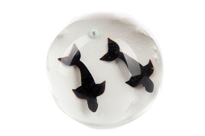 Lot 449 - WILLIAM MANSON GLASS PAPERWEIGHT