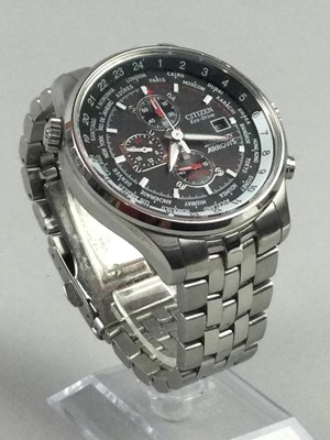 Lot 289 - A GENT'S CITIZEN ECO-DRIVE STAINLESS STEEL WRIST WATCH, OTHER WATCHES, RINGS AND A CHAIN