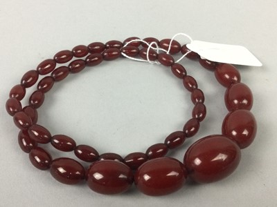 Lot 297 - A BAKELITE BEAD NECKLACE