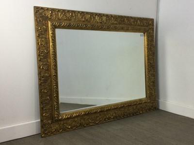 Lot 2 - A LARGE GILT WALL MIRROR