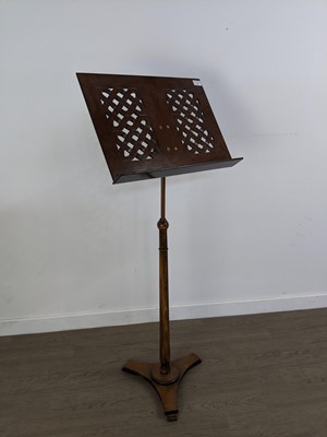 Lot 403 - A STAINED WOOD MUSIC STAND