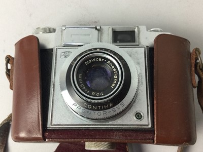 Lot 495 - A ZEISS IKON CAMERA, ANOTHER CAMERA AND TWO BOOKS