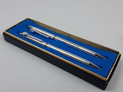 Lot 1 - A COLLECTION OF FOUNTAIN AND OTHER PENS