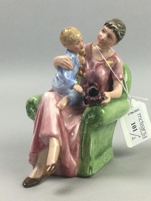 Lot 101 - A ROYAL DOULTON FIGURE OF 'GRANDPA'S STORY'