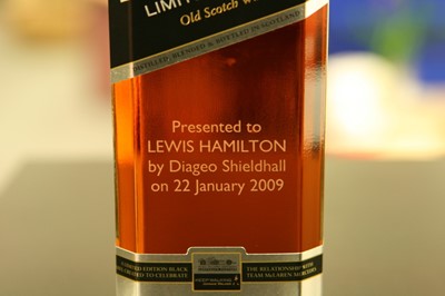 Lot 187 - JOHNNIE WALKER 12 YEAR OLD BLACK LABEL COMMEMORATING LEWIS HAMILTON'S VISIT TO DIAGEO SHEILDHALL 1L