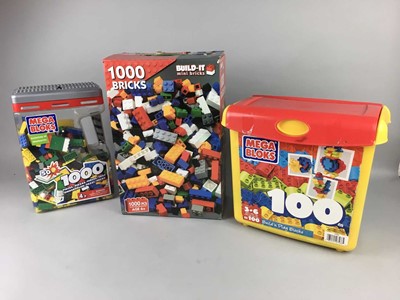 Lot 292A - A COLLECTION OF LEGO AND MEGA BLOCK