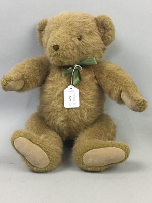 Lot 269 - THREE VINTAGE TEDDY BEARS AND OTHERS