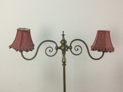 Lot 308 - A BRASS FLOOR LAMP