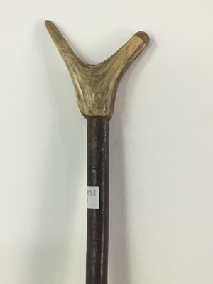 Lot 449 - A LOT OF SHEPHERD CROOKS AND WALKING STICKS