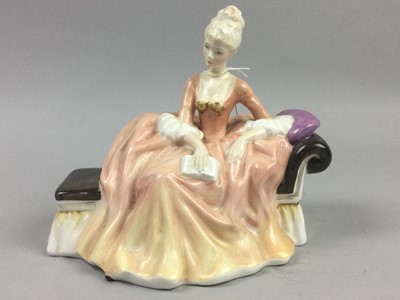 Lot 514 - A ROYAL DOULTON FIGURE OF 'REVERIE' ALONG WITH TWO OTHER FIGURES AND A VASE