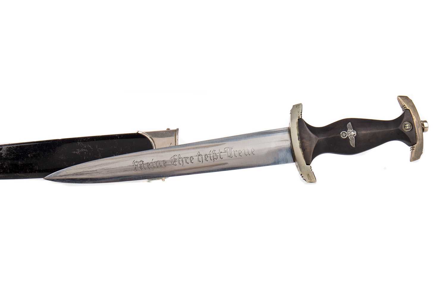 Lot 35 - A THIRD REICH-STYLE 'SS' CEREMONIAL DAGGER