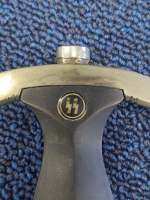 Lot 35 - A THIRD REICH-STYLE 'SS' CEREMONIAL DAGGER