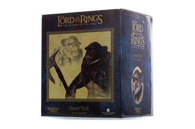 Lot 1065 - THE LORD OF THE RINGS - SIDESHOW WETA COLLECTIBLES