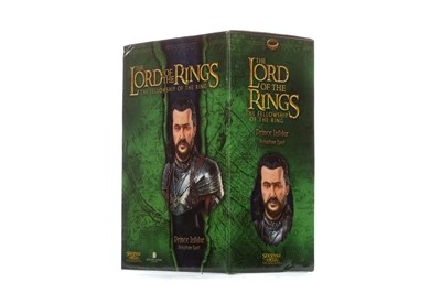 Lot 1073 - THE LORD OF THE RINGS - SIDESHOW WETA COLLECTIBLES