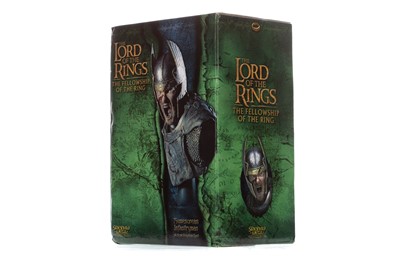 Lot 1075 - THE LORD OF THE RINGS - SIDESHOW WETA COLLECTIBLES