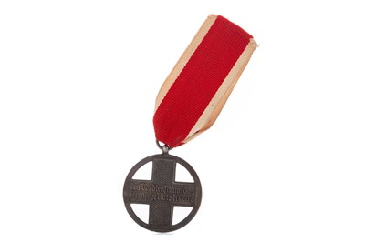 Lot 137 - A WWII GERMAN RED CROSS MEDAL