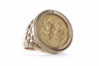 Lot 204 - GOLD SOVEREIGN DATED 1909 in a nine carat gold...