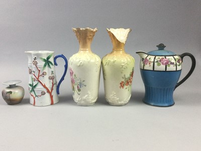 Lot 38 - A TUSCAN PART TEA SERVICE AND OTHER CERAMICS