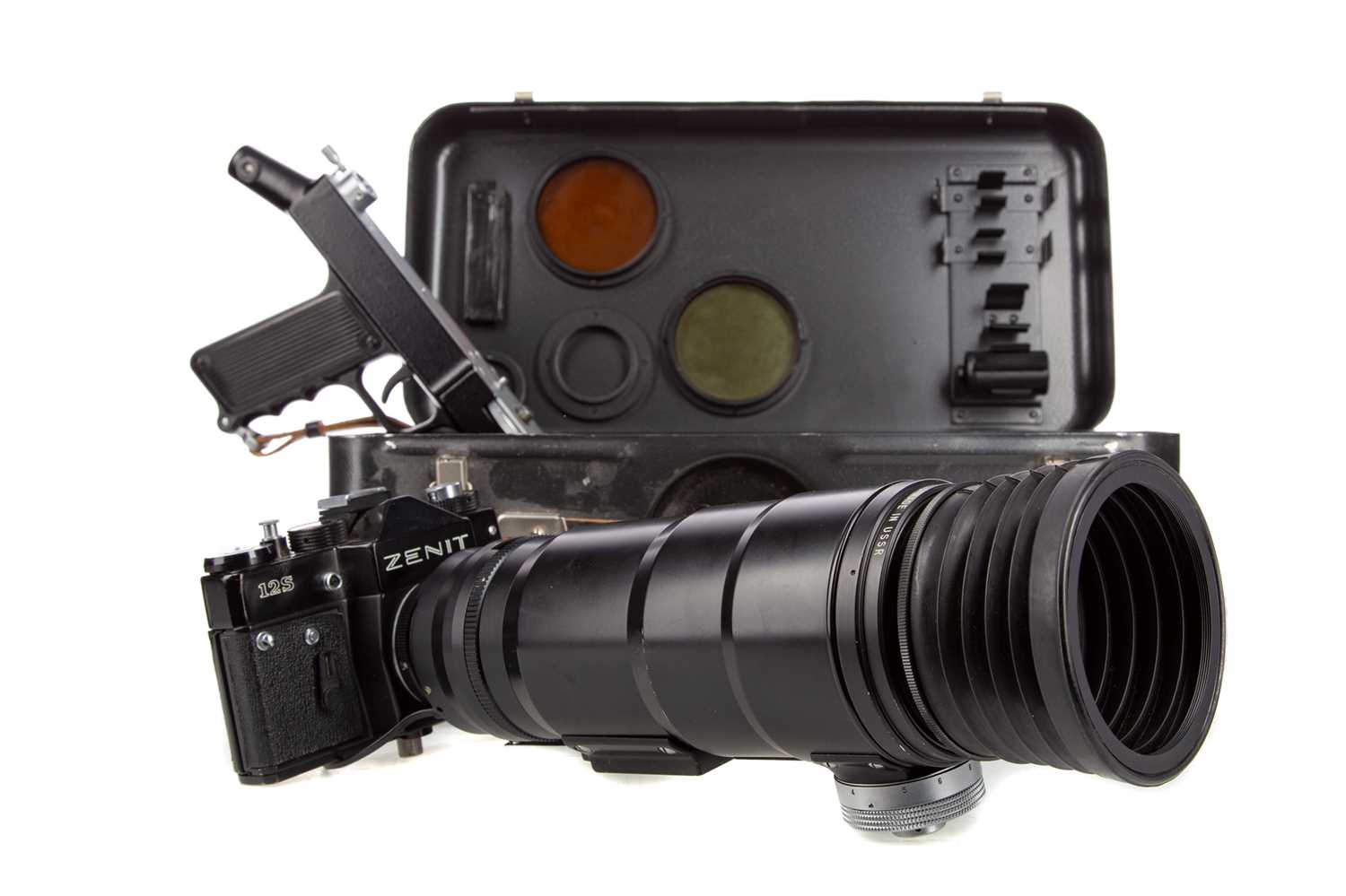 Lot 627 - A RUSSIAN PHOTOSNIPER SET