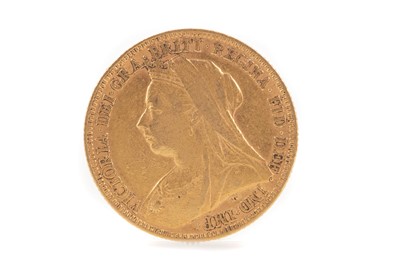Lot 11 - A VICTORIA GOLD SOVEREIGN DATED 1895