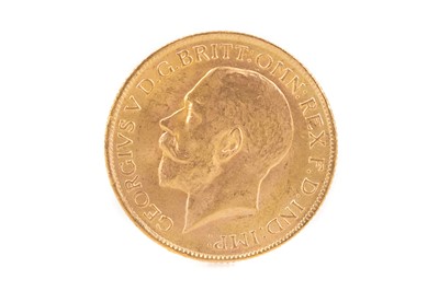 Lot 15 - GEORGE V GOLD SOVEREIGN DATED 1927