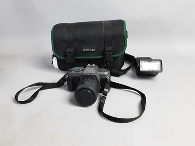 Lot 164 - A PENTAX P30T CAMERA
